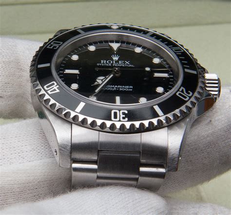 rolex submariner canada.